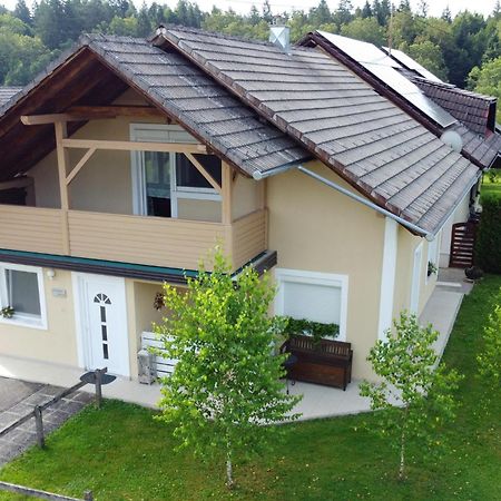 Apartma Marija Metlika Exteriör bild
